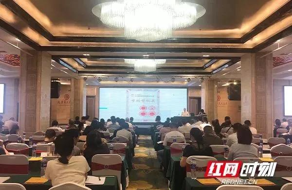 2021年底，株洲公共機構（gòu）將全麵（miàn）停止使用不可降解一次（cì）性塑料製品