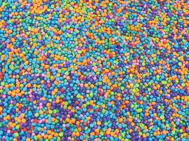 歐美rPET持續供不（bú）應求！化工巨頭砸錢擴（kuò）產能