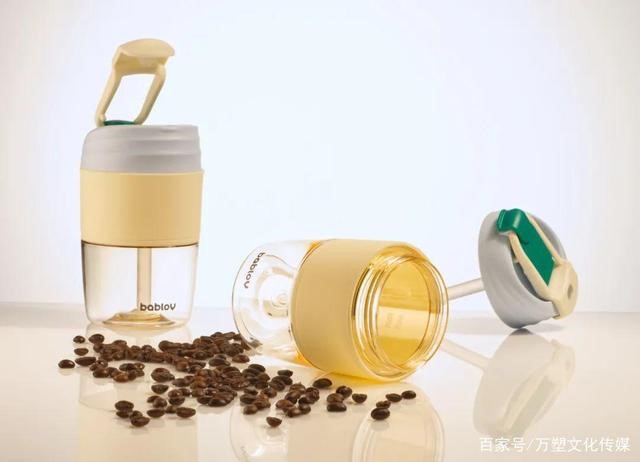 耐用耐高溫！米迪采用巴斯夫高端（duān）接觸材料設計可重複利用（yòng）隨行杯