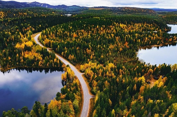 羅姆推出帶格（gé）璐（lù）® proTerra含再（zài）生MMA，助力交（jiāo）通“碳中和”