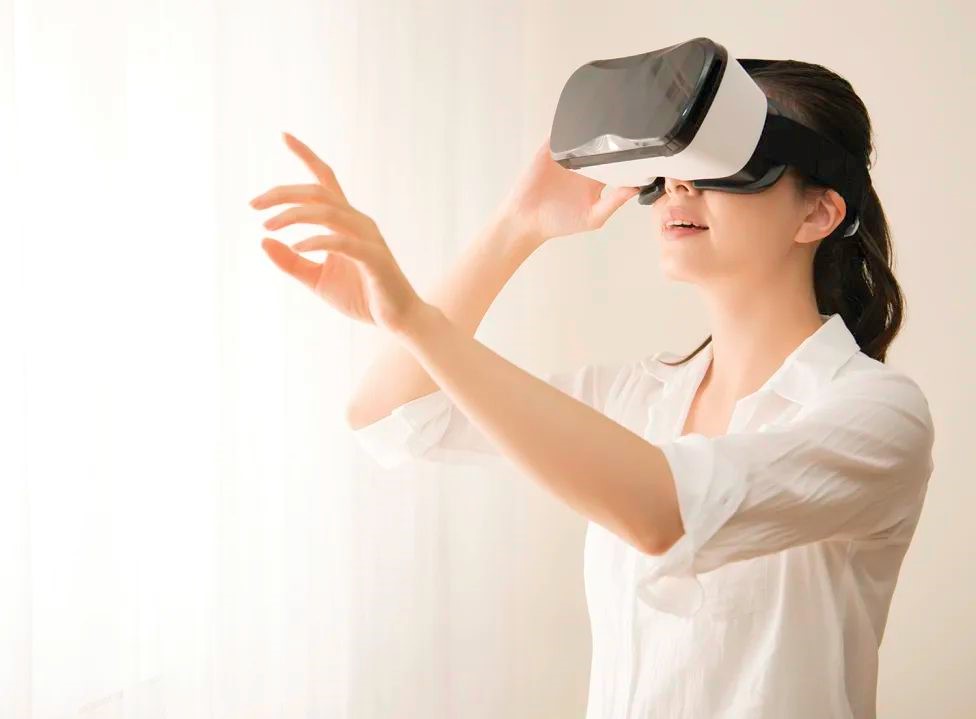 減重（chóng）30%！杜邦這款新材料（liào）如（rú）何為可穿戴設備瘦身