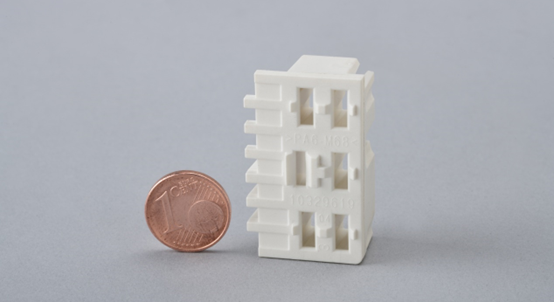 朗盛：聚（jù）酰胺6用於電動汽車（chē）充（chōng）電控製（zhì）器的（de）冷卻（què）元件